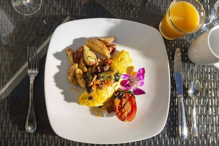Breakfast meal
